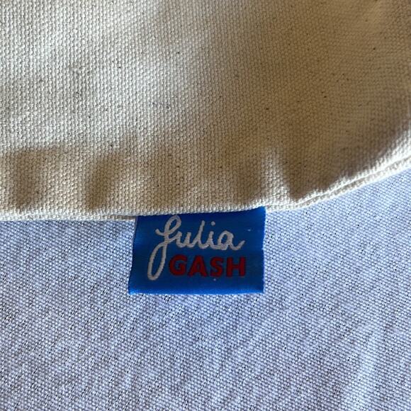 New without tags.  Julia Gash New York canvas zipper pouch. - Picture 3 of 5